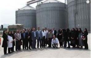 روزانه 400تن تولید آرد در کارخانه آرد ساحل قو سلمانشهر